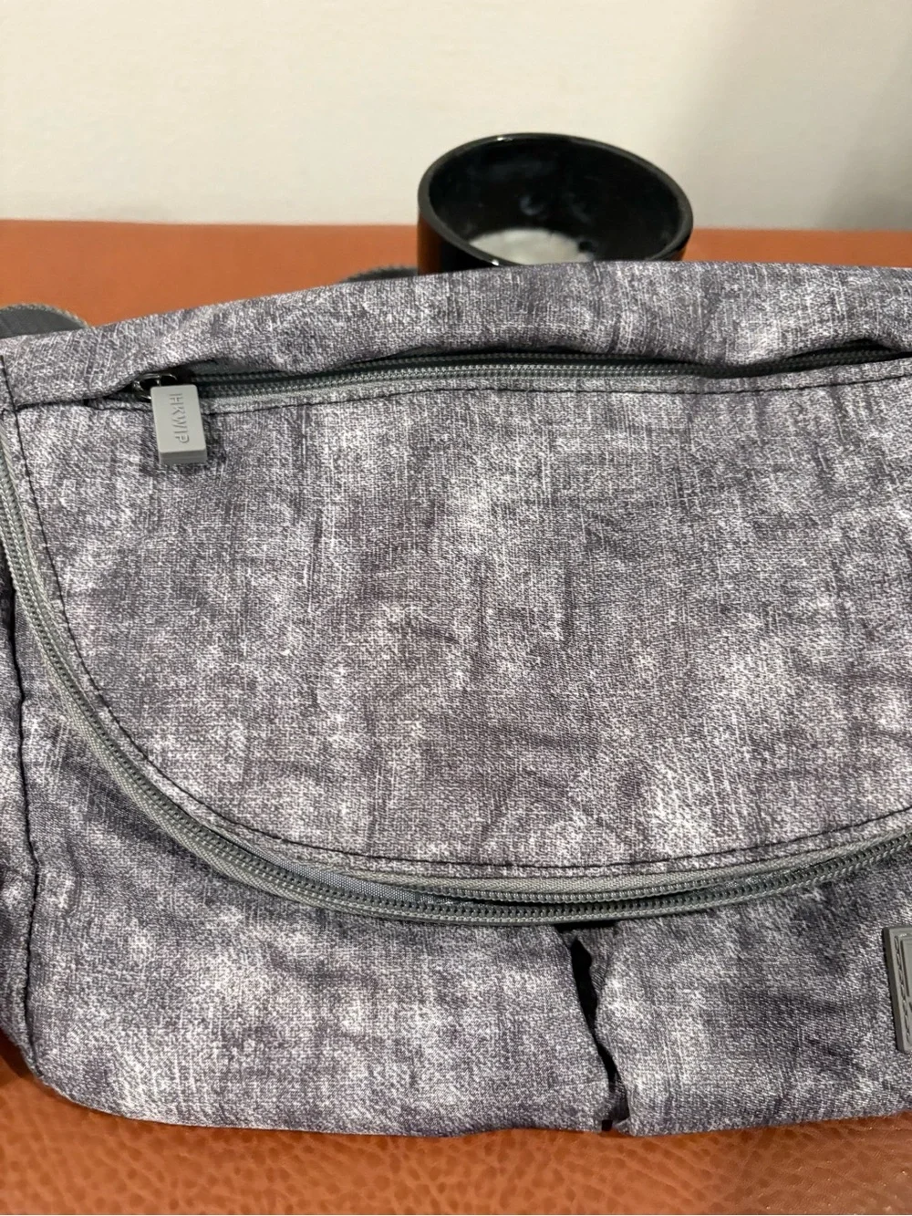 Hikwi Gray Men's Messenger Crossbody Bag